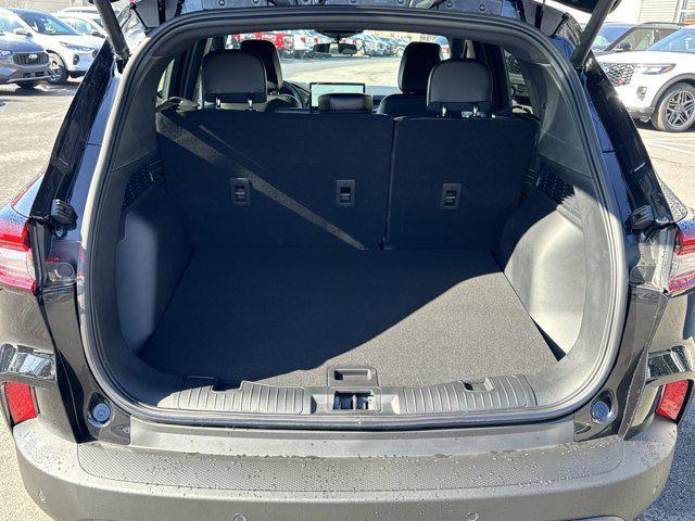 new 2025 Ford Escape car, priced at $31,995