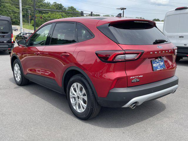 new 2025 Ford Escape car, priced at $28,995