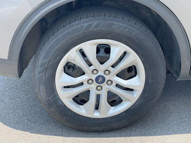 used 2022 Ford Escape car, priced at $17,995