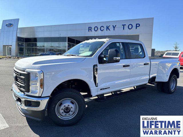 new 2025 Ford F-350 car, priced at $71,615