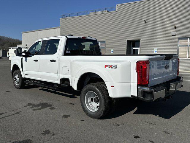 new 2025 Ford F-350 car, priced at $71,615