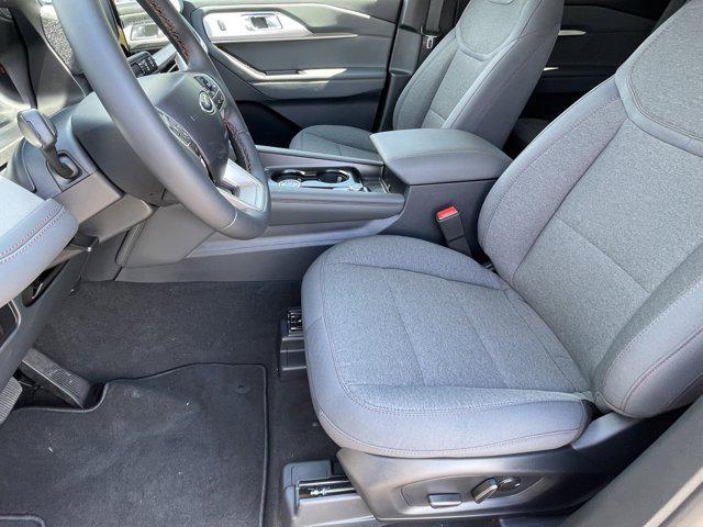 new 2025 Ford Explorer car, priced at $44,940