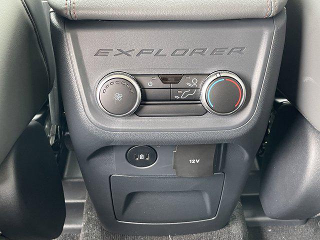 new 2025 Ford Explorer car, priced at $49,080
