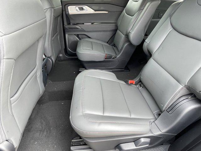 new 2025 Ford Explorer car, priced at $49,080