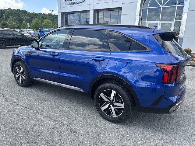used 2023 Kia Sorento car, priced at $25,946