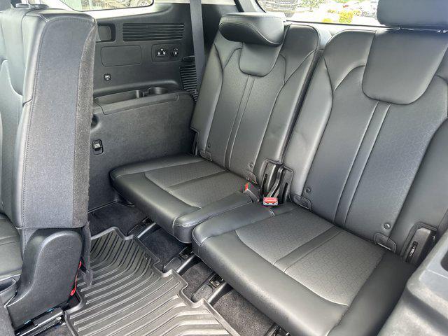 used 2023 Kia Sorento car, priced at $25,946