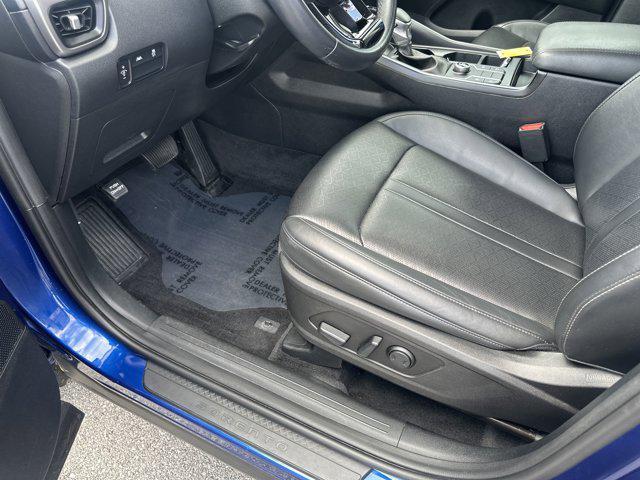 used 2023 Kia Sorento car, priced at $25,946