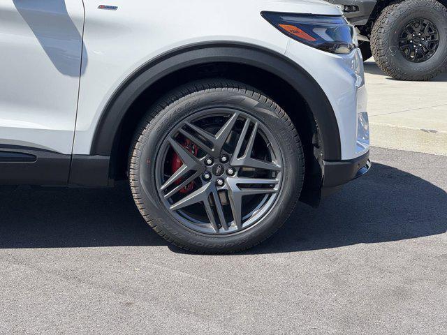 new 2025 Ford Explorer car, priced at $53,055