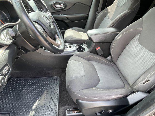 used 2016 Jeep Cherokee car, priced at $11,995
