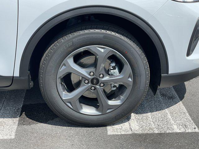 new 2025 Ford Escape car, priced at $37,680