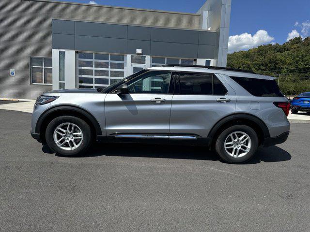 new 2025 Ford Explorer car