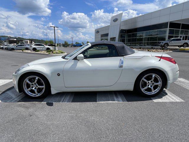 used 2006 Nissan 350Z car, priced at $11,995
