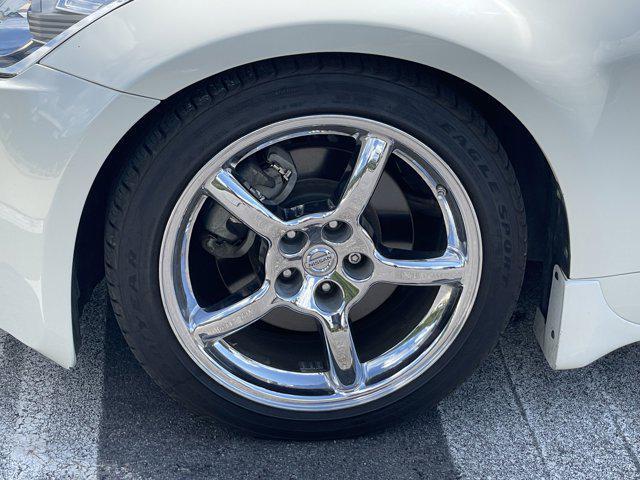 used 2006 Nissan 350Z car, priced at $11,995