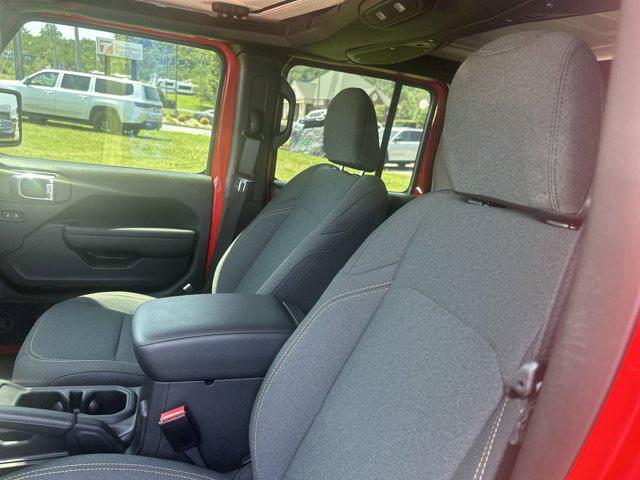 used 2024 Jeep Gladiator car, priced at $37,925