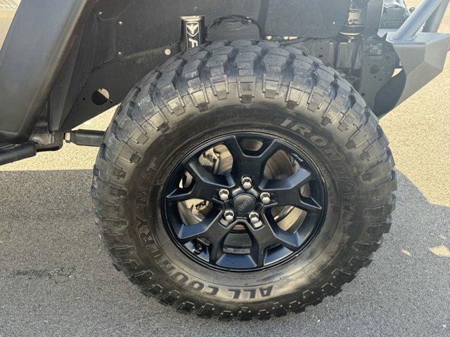 used 2019 Jeep Wrangler Unlimited car, priced at $33,995