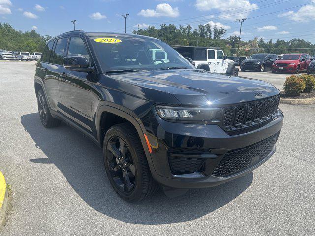 used 2024 Jeep Grand Cherokee car, priced at $35,970