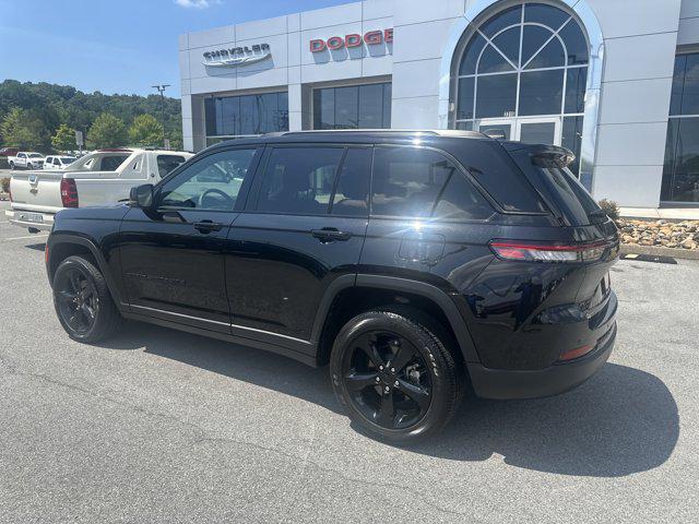 used 2024 Jeep Grand Cherokee car, priced at $35,970