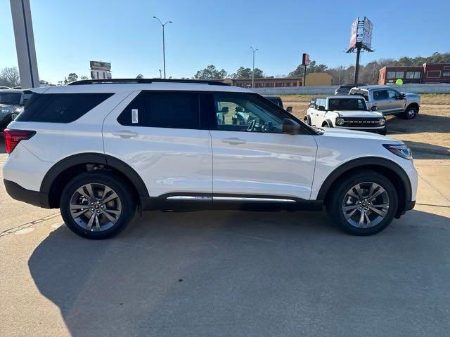 new 2025 Ford Explorer car, priced at $49,500