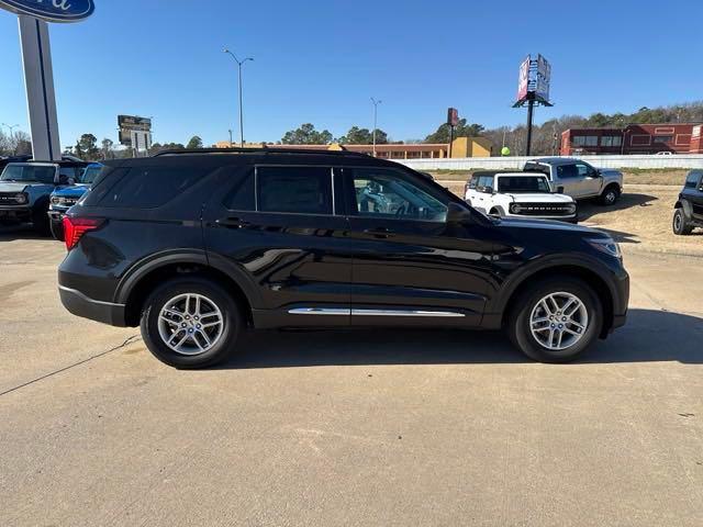 new 2025 Ford Explorer car, priced at $41,257