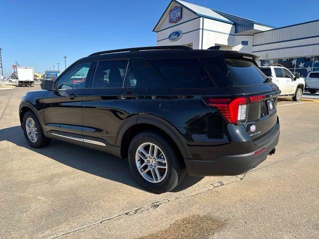 new 2025 Ford Explorer car, priced at $41,257