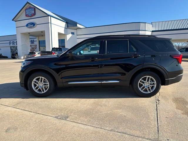 new 2025 Ford Explorer car, priced at $40,757