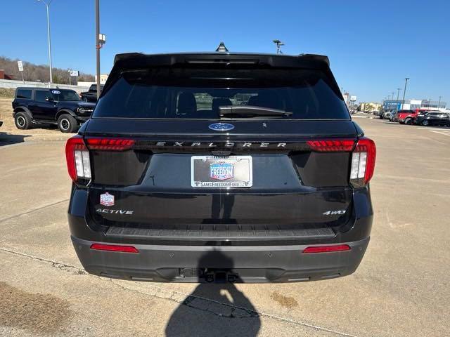 new 2025 Ford Explorer car, priced at $41,257