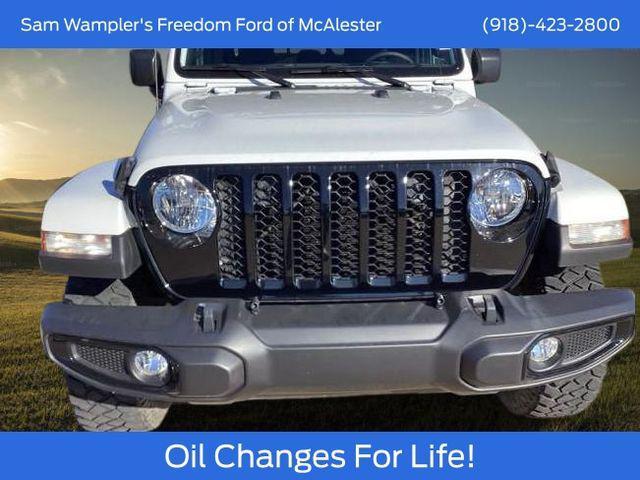 used 2021 Jeep Gladiator car, priced at $32,583