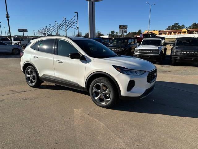 new 2025 Ford Escape car, priced at $33,834