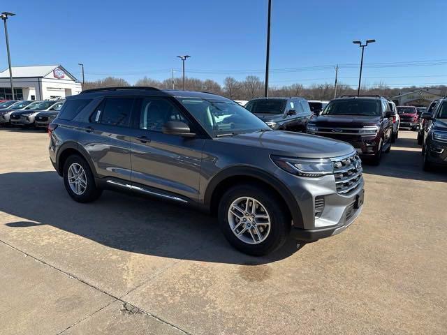 new 2025 Ford Explorer car, priced at $40,110