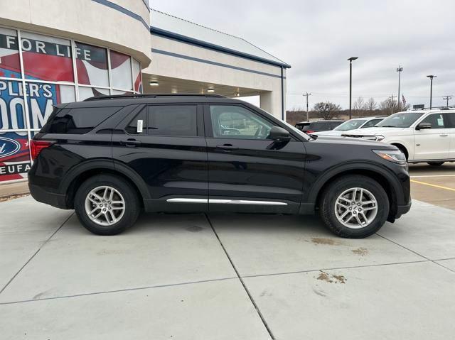 new 2025 Ford Explorer car, priced at $39,573