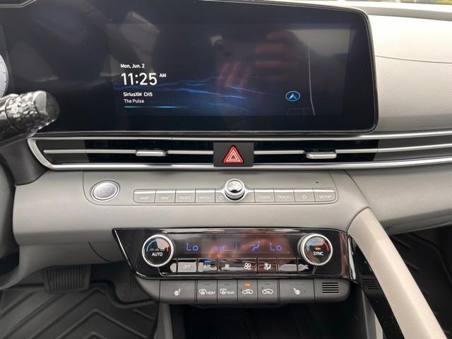 new 2025 Hyundai Elantra car, priced at $26,692