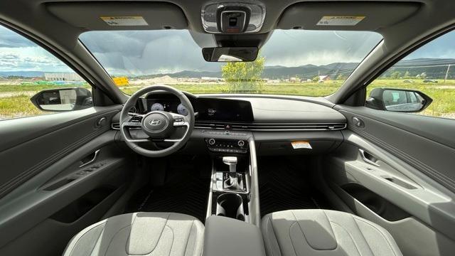 new 2025 Hyundai Elantra car, priced at $26,692