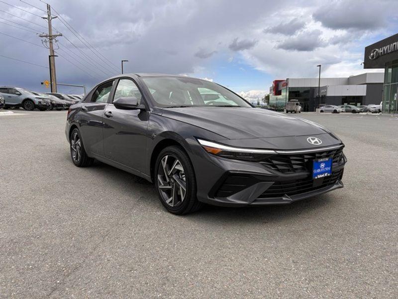 new 2025 Hyundai Elantra car, priced at $26,693