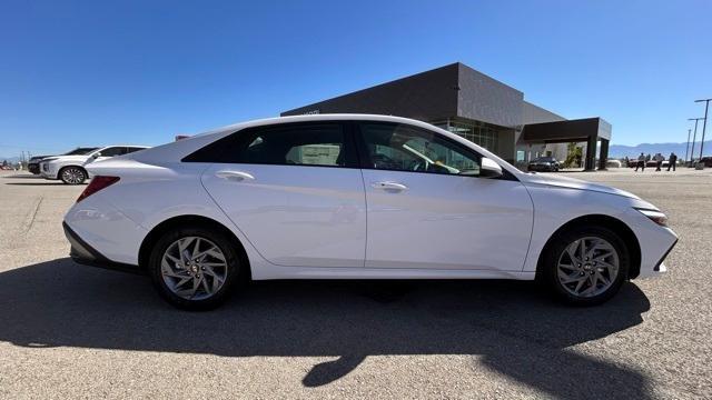 new 2025 Hyundai ELANTRA HEV car, priced at $26,961