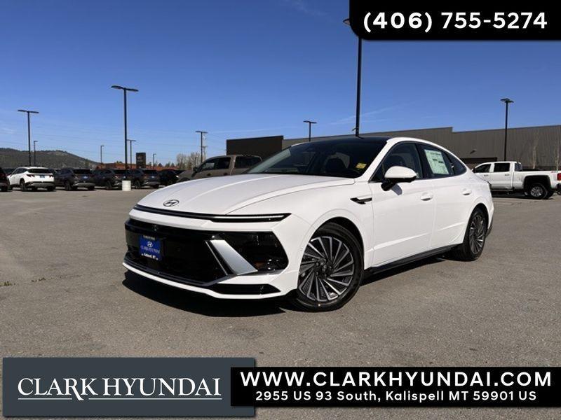 new 2025 Hyundai Sonata Hybrid car, priced at $38,949