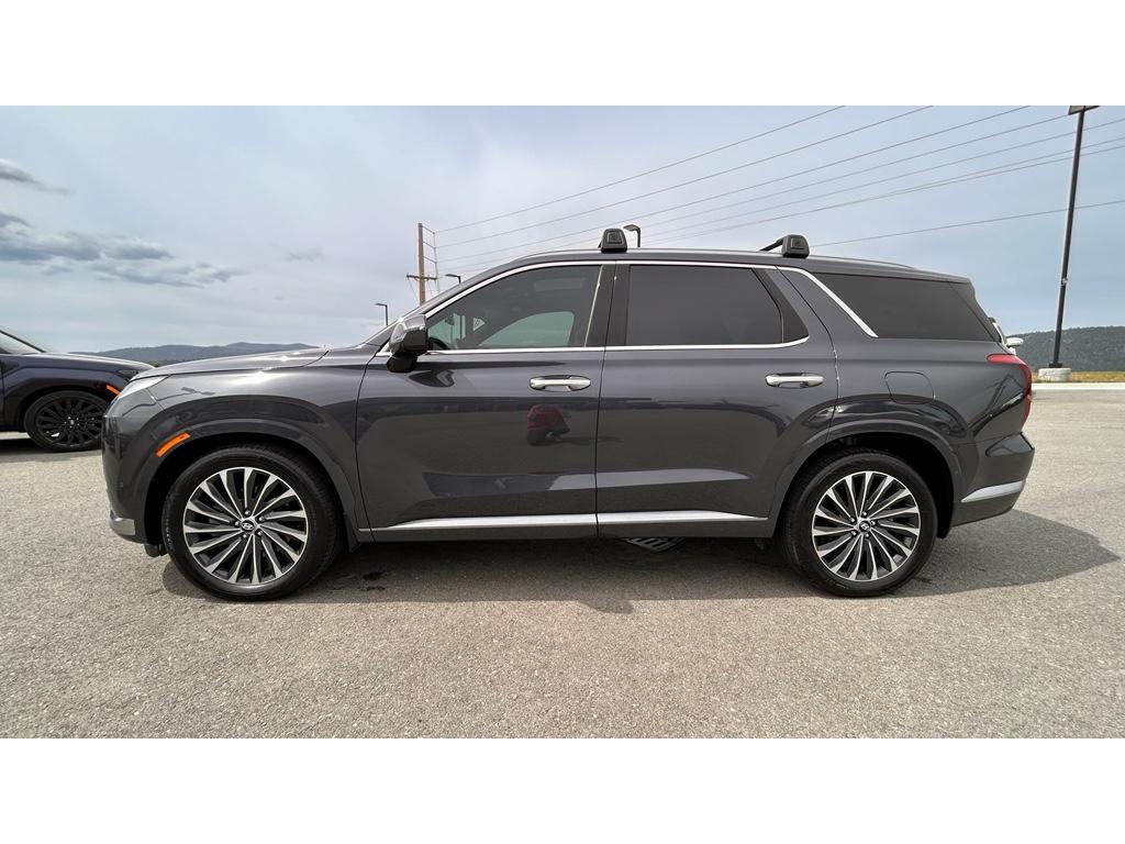 used 2024 Hyundai Palisade car, priced at $45,721