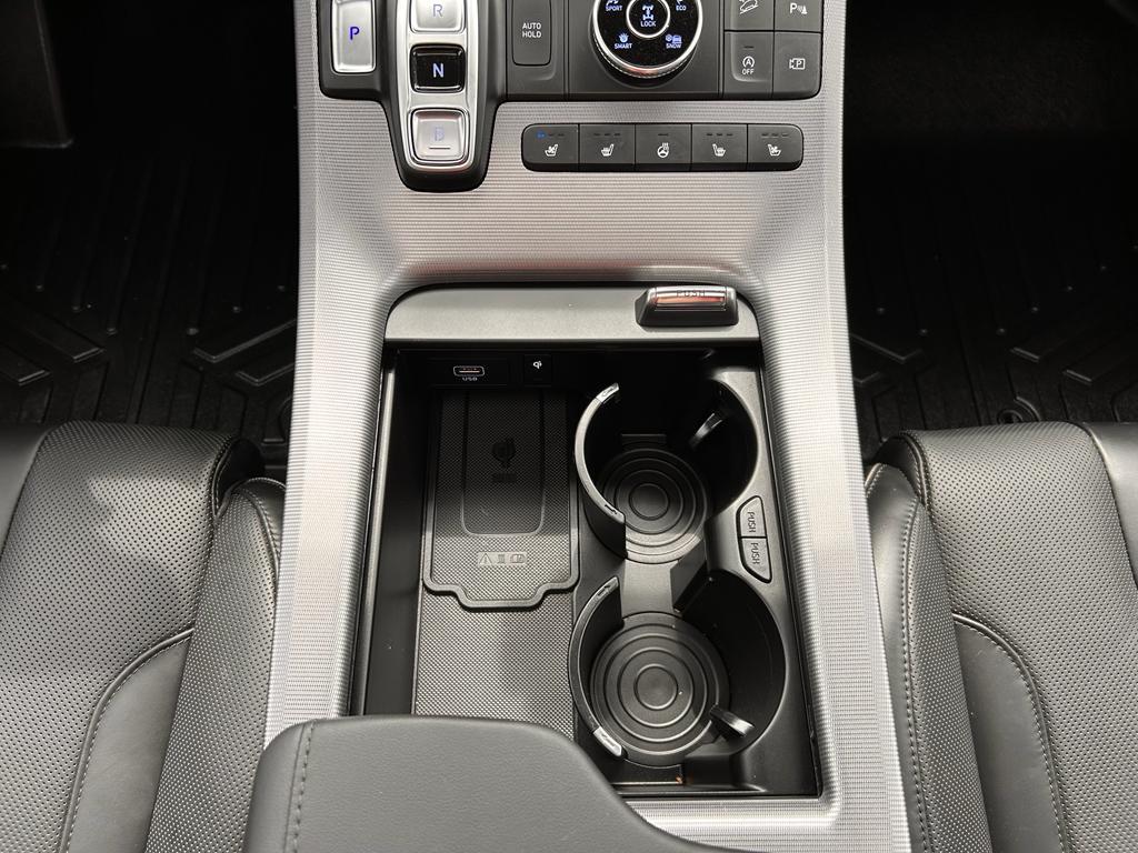 used 2024 Hyundai Palisade car, priced at $45,721