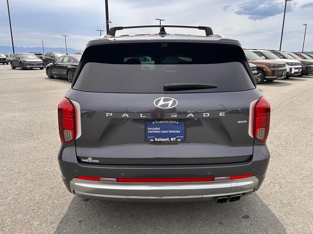 used 2024 Hyundai Palisade car, priced at $45,721