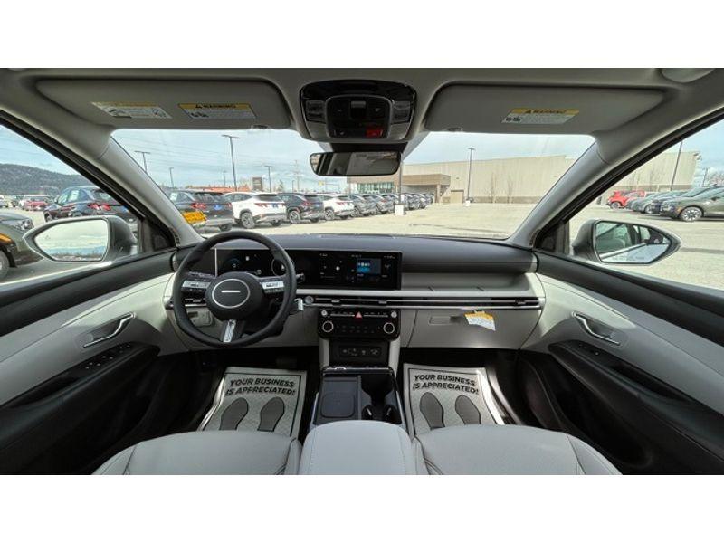 new 2025 Hyundai TUCSON Hybrid car, priced at $37,578