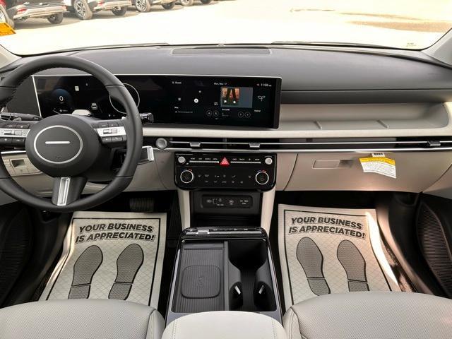 new 2025 Hyundai TUCSON Hybrid car, priced at $37,578