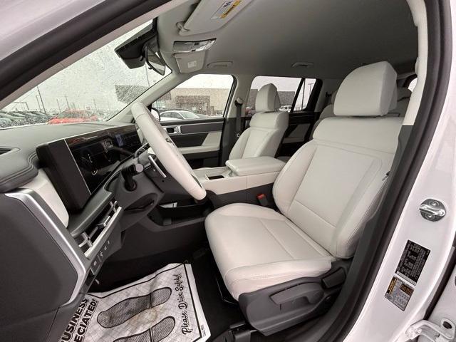 new 2025 Hyundai Santa Fe car, priced at $37,384