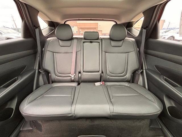 new 2025 Hyundai TUCSON Hybrid car, priced at $37,945