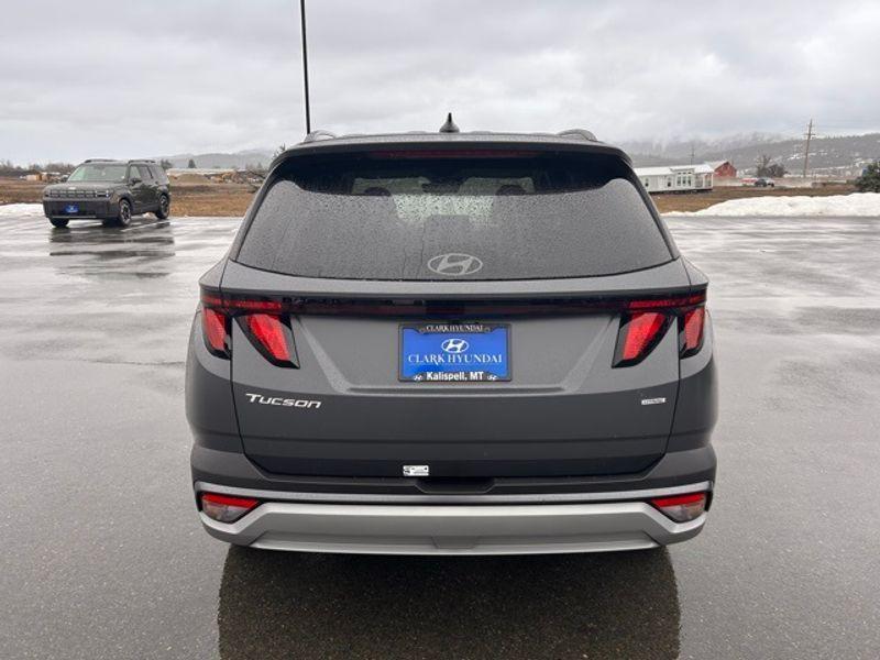 new 2025 Hyundai Tucson car, priced at $34,142