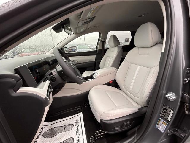 new 2025 Hyundai Tucson car, priced at $34,142
