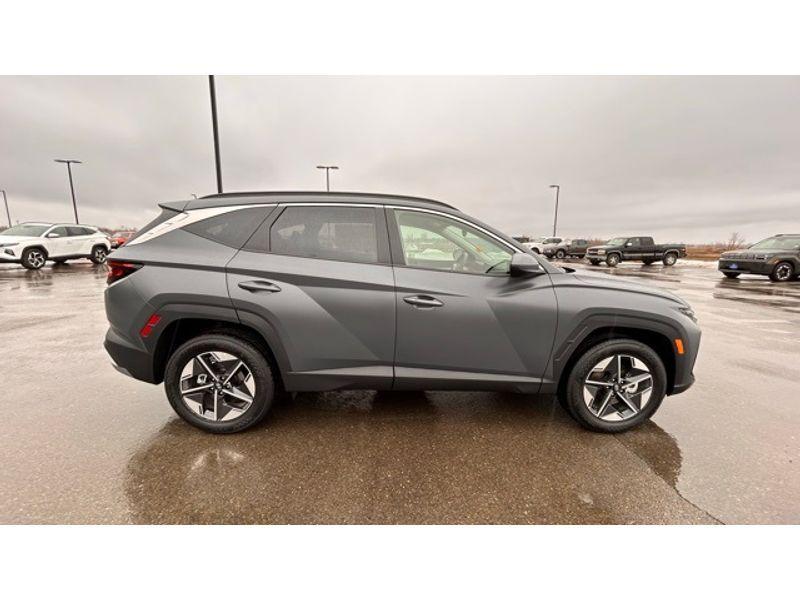 new 2025 Hyundai Tucson car, priced at $34,142