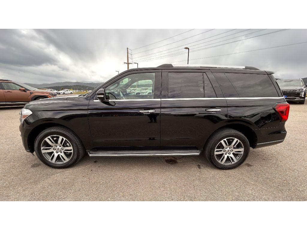 used 2023 Ford Expedition car, priced at $44,413