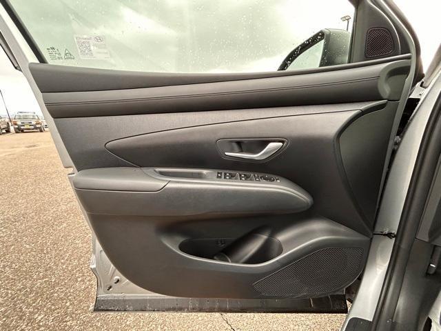 new 2025 Hyundai Tucson car, priced at $35,561
