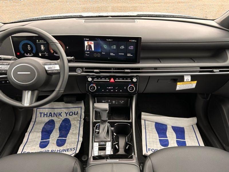 new 2025 Hyundai Tucson car, priced at $35,561