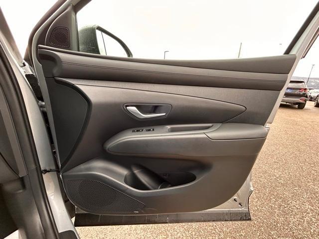 new 2025 Hyundai Tucson car, priced at $35,561