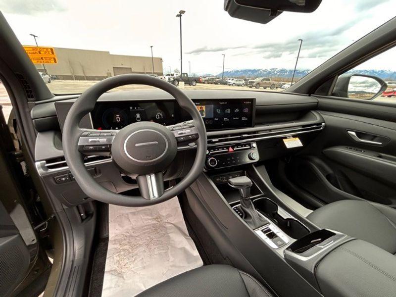 new 2025 Hyundai SANTA CRUZ car, priced at $32,570